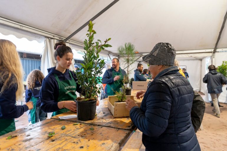 En plus de la distribution gratuite de plants (de 9h à 13h), avec les conseils de plusieurs professionnels, sont prévus de nombreux ateliers et animations. @Ville Lège-Cap Ferret