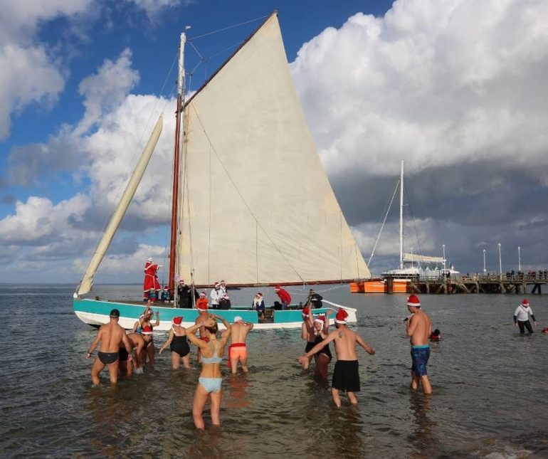Quand le Père Noël arrive à Arcachon ©JC Lauchas