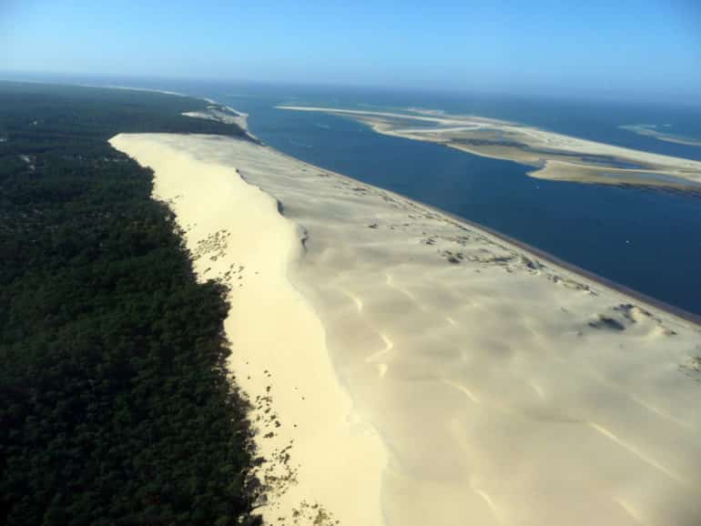 vue de la dune du pilat sur l'ocean et le banc d'arguin 