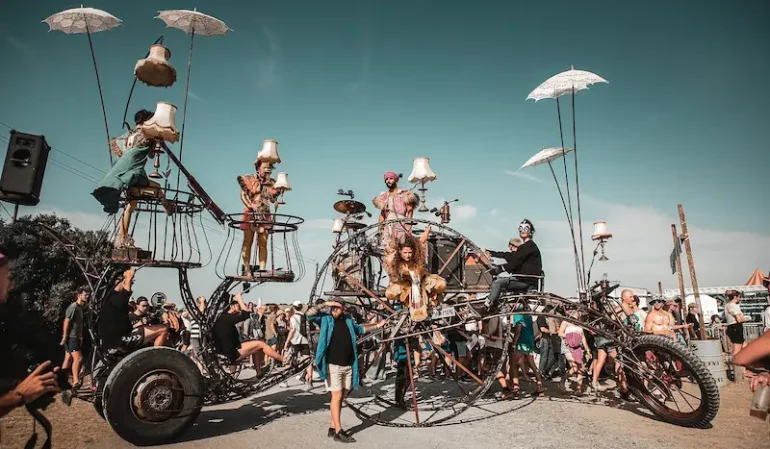 Ethno machine Nomad Nomad