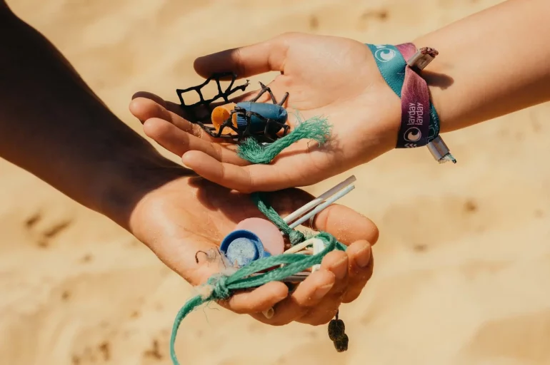 Collecte déchets plage